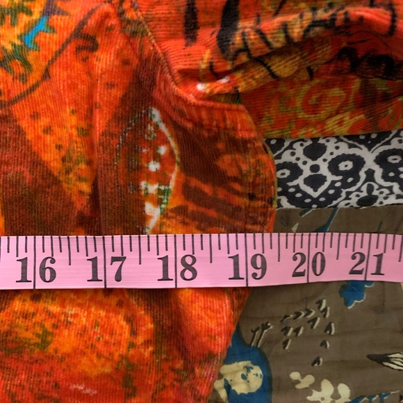 Donated Chico’s jacket size medium (1) EUC - Picture 4 of 5